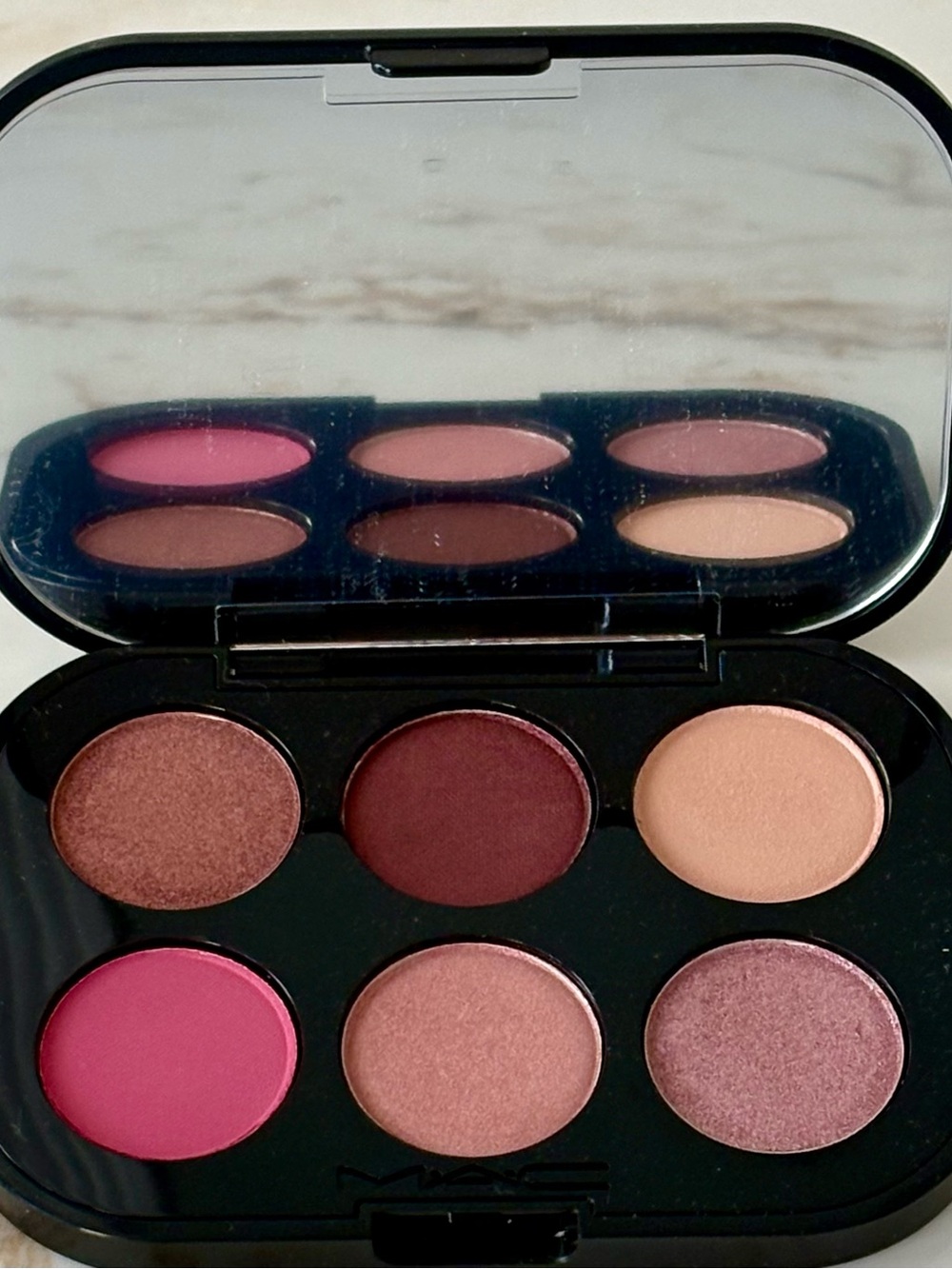 MAC Connect In Colour Eye Shadow Palette - Rose Lens, NEW w/o Box - Picture 2 of 6